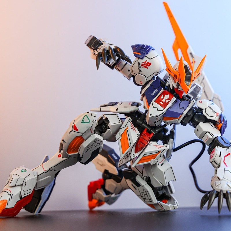 Max Tv03 1/100 Barbatos Lupus  - Model Kit Barbatos ulasan dan harga