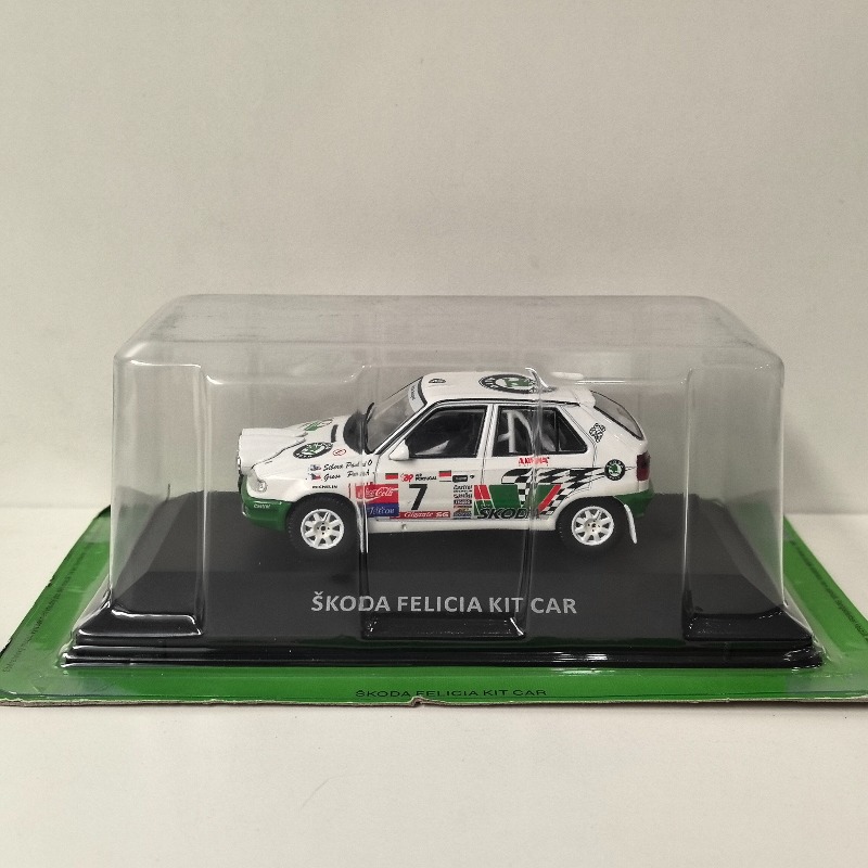 Diecast IXO 1:43 Scale SKODA F - Model Kit Cars ulasan dan harga