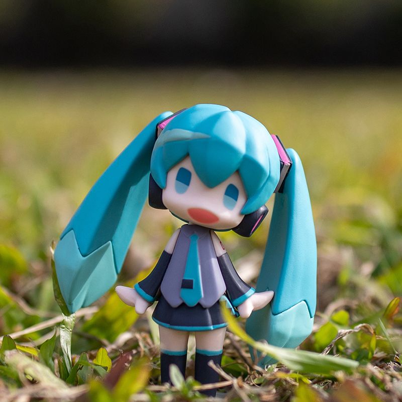 Miku Anime Figure & Building B - Model Kit Cars ulasan dan harga